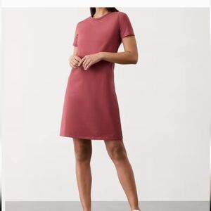 Athleta Essentiel  Dress Short Sleeve Crew Neck